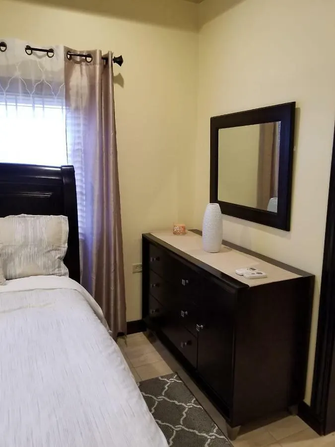 Contemporary Modern One Bedroom Apartment Kingston Jamaika